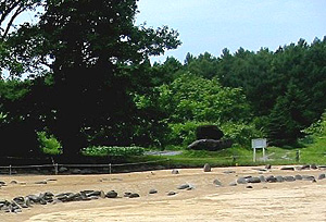 国指定史跡　小牧野遺跡環状列石保存修理業務